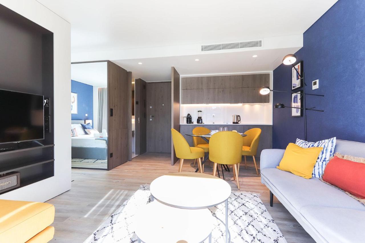 Modern Parliament By Homing Apartment Lisbon Exterior photo