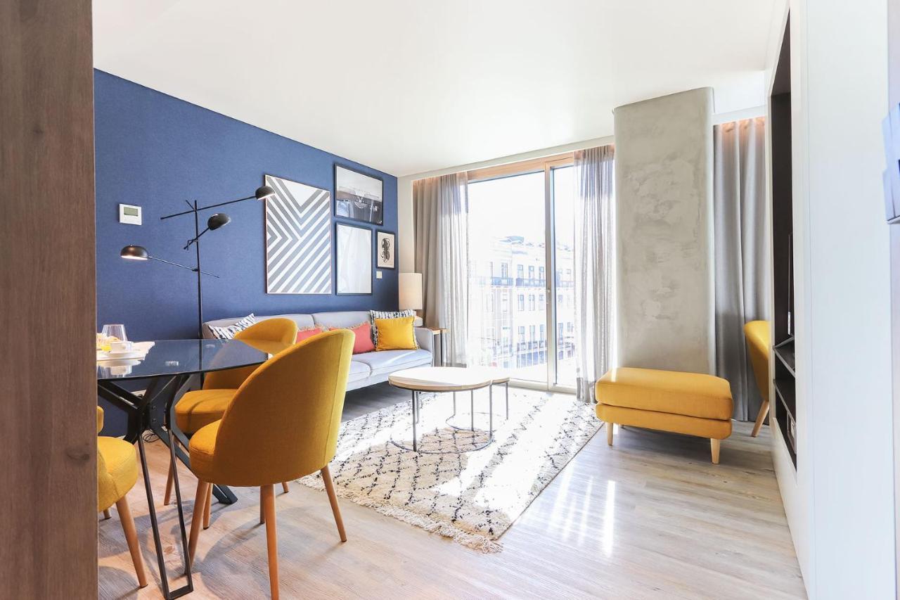 Modern Parliament By Homing Apartment Lisbon Exterior photo